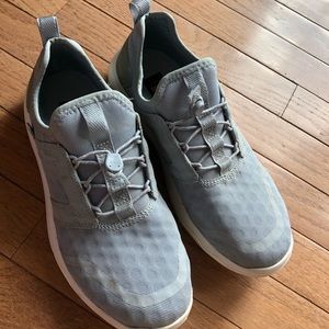 Teva hiking tennis shoes women size 8